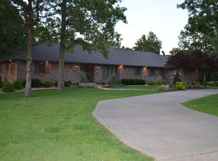 1260 Rocketdyne Rd, Neosho, MO 64850