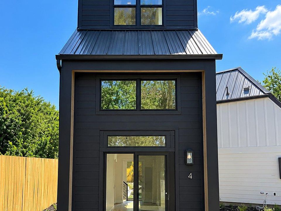 1st image of 605 E 55th St #4