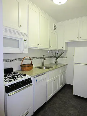 Sold by Brown Harris Stevens | media 9