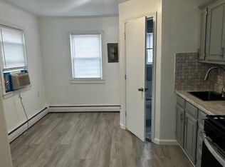 48 Ridge Rd #4-A, Bloomingdale, NJ 07403