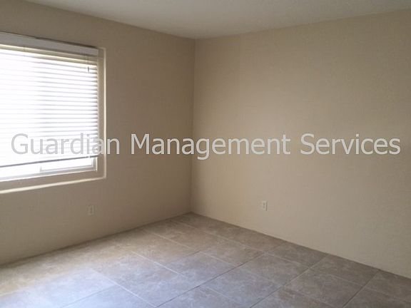 4th image of 3314 N 68th St Unit 142W