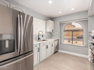 12012 N 76th Ln, Peoria, AZ 85345