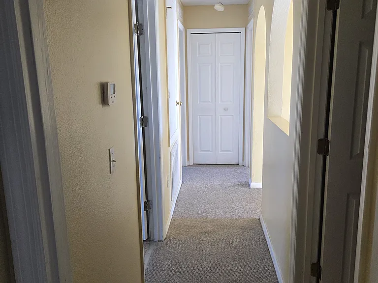 1707 Corner Meadow Cir — Photo 33