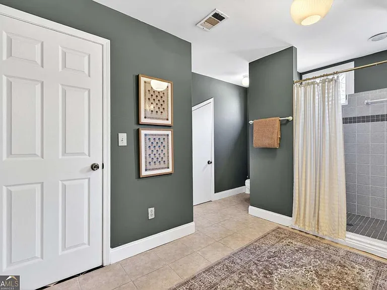 217 Westminster Dr NE #A — Photo 48