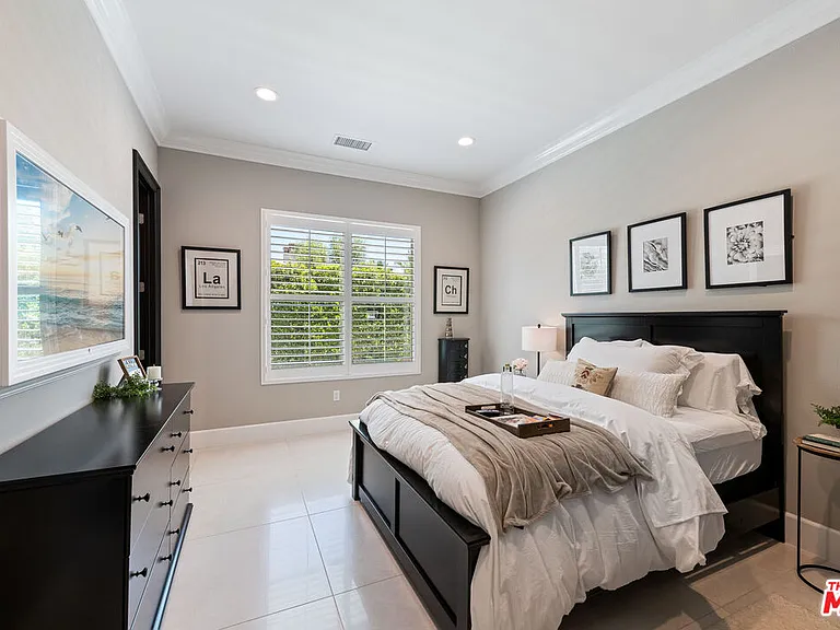 55140 Spring Creek Ct — Photo 16