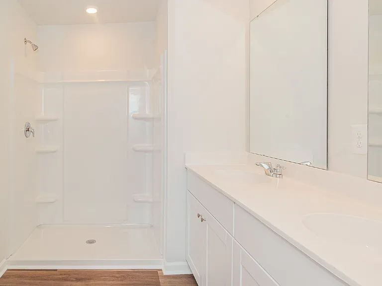 402 Tiliwa St — Photo 36