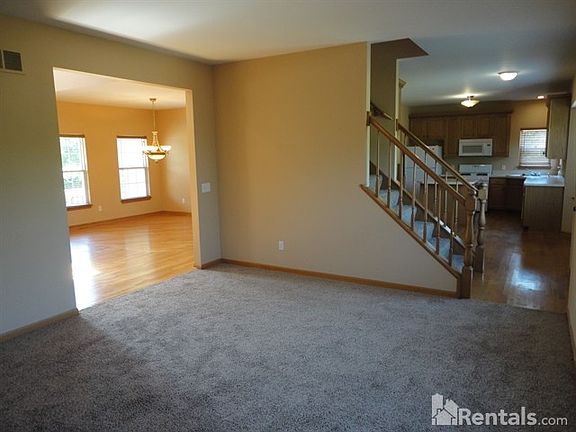 4th image of 2592 Westminster Ln