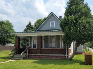 421 4th Ave, Terre Haute, IN 47807
