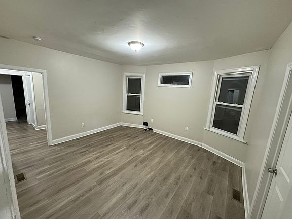2nd image of 36 N 18th St #1A