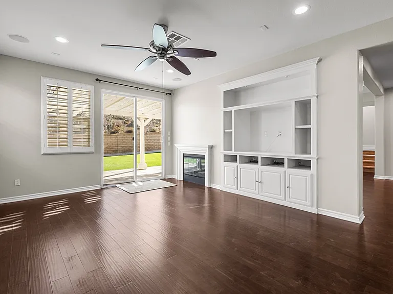 37200 Pergola Ter — Photo 18