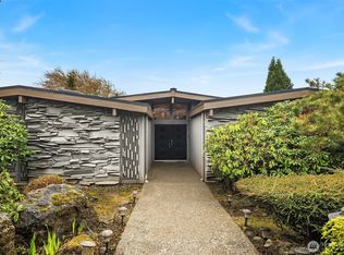 3055 44th Avenue W, Seattle, WA 98199