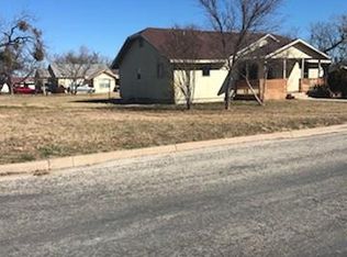 708 E Avenue C, San Angelo, TX 76903