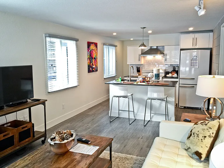CH-Maxwell Lofts — Photo 28