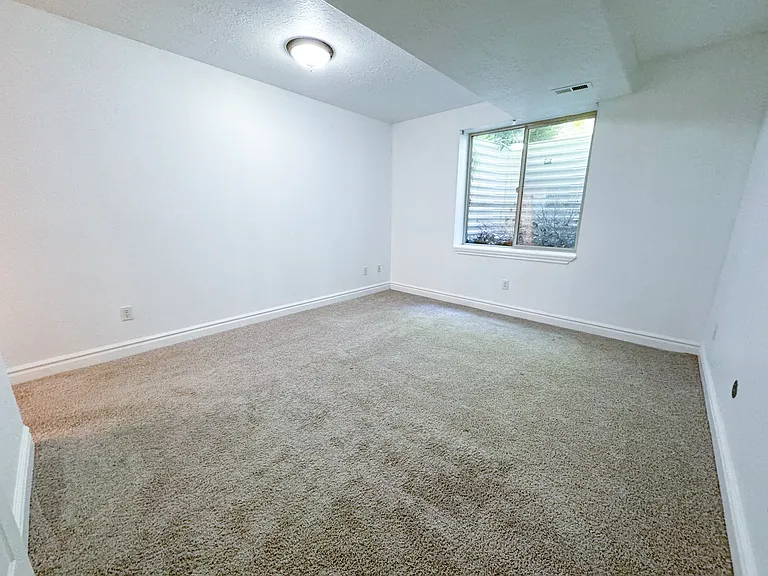 2368 N Cranefield Rd — Photo 14