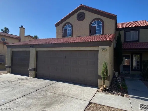 5745 Canyon Oak Cir, Las Vegas, NV 89142