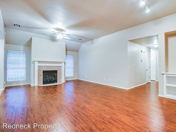 5th image of 6912 NW 133rd St