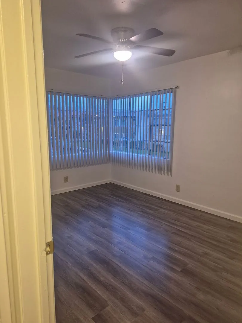 2 bed, 1.0 bath, $2,450 — Photo 3