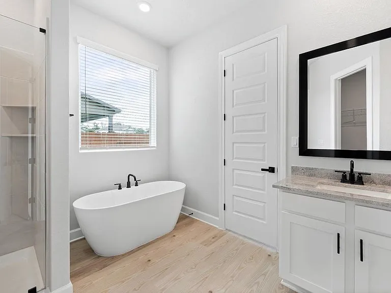 116 Nandina Path — Photo 4