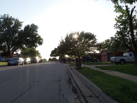 4th image of 1921 Briar Meadow Dr