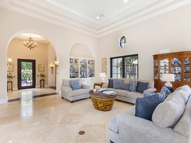 4520 Kahala Ave — Photo 10