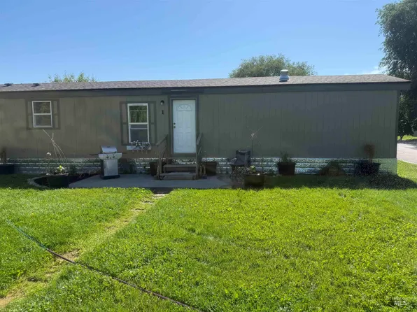 5016 E Ustick Rd Trailer 1, Caldwell, ID 83605