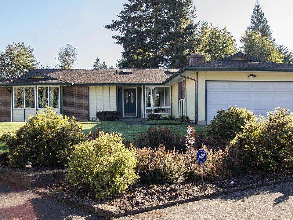 1st image of 2824 Skyway Pl