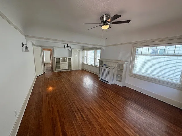 Building Photo - 10 Mira Mar Ave #10