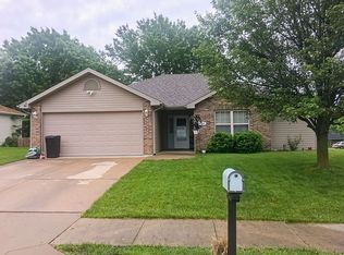 1800 Spiros Dr, Columbia, MO 65202