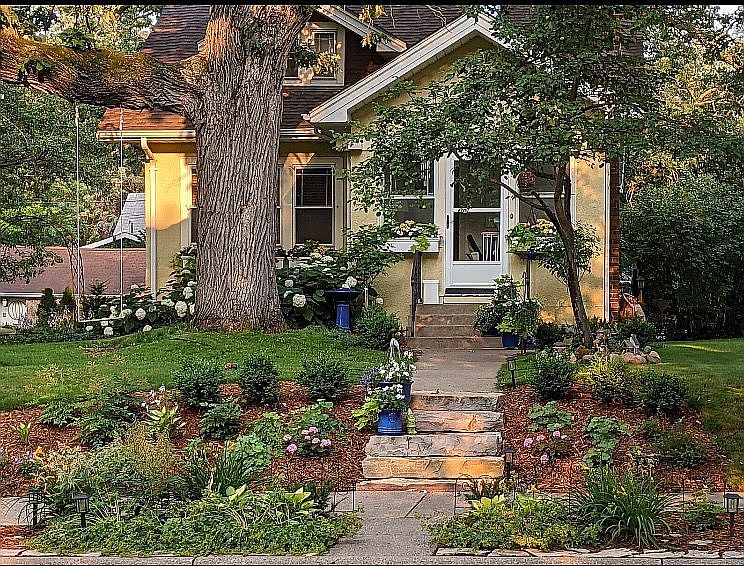1st image of 3344 47th Ave S