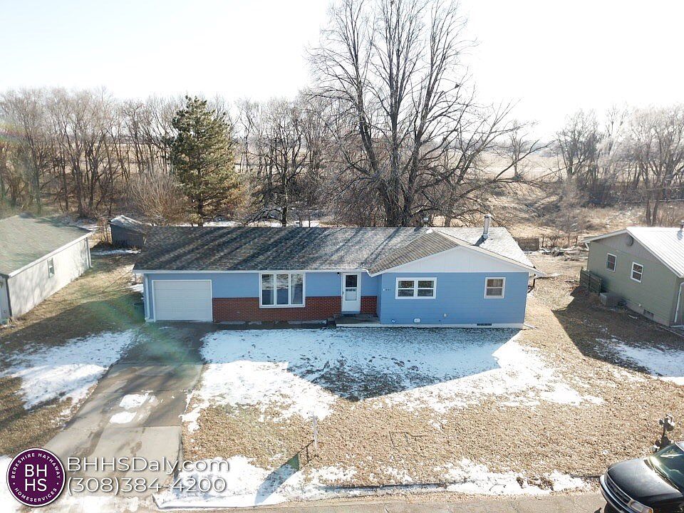457 R St, Loup City, NE 68853 Zillow