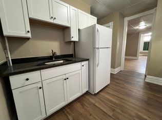 904-906 Burr St, Saint Paul, MN 55130