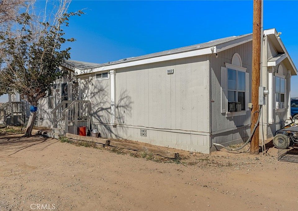 19032 Bonanza Trl, Helendale, CA 92342 | Zillow