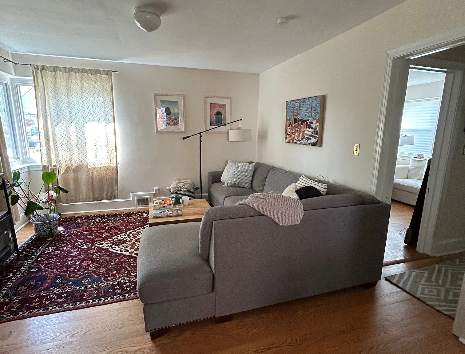 3 bed, 1690 sqft, $4,100 — Photo 4