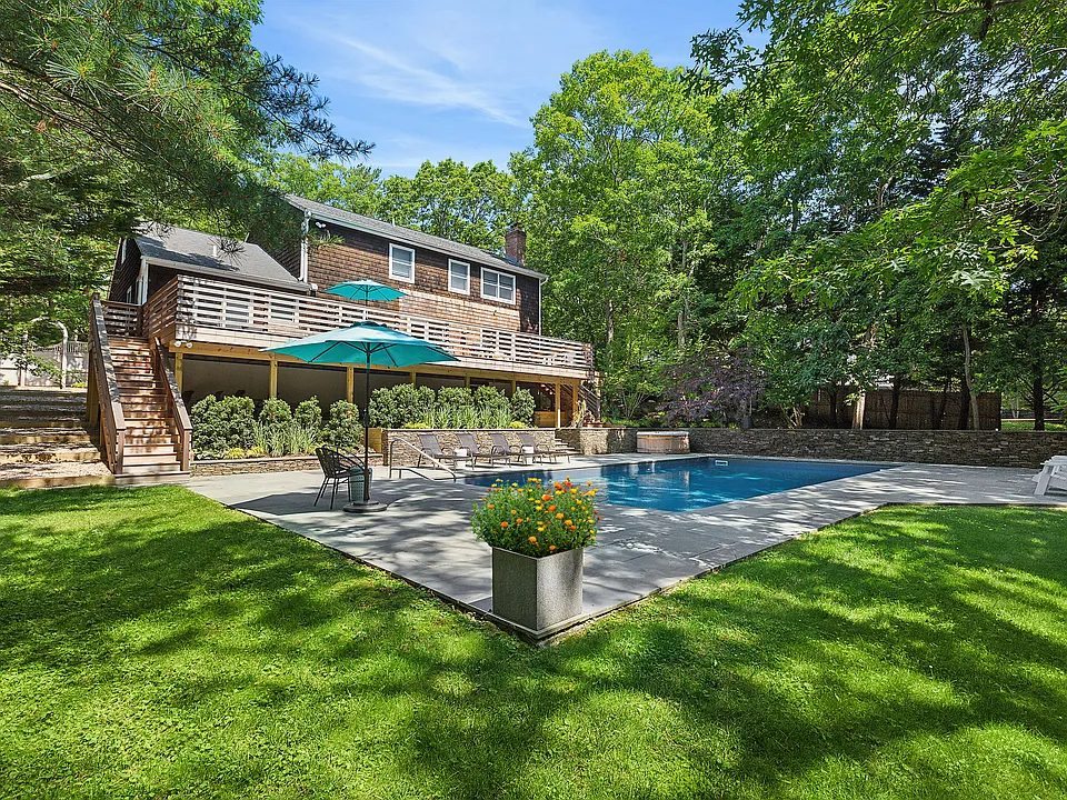 38 Scallop Ave