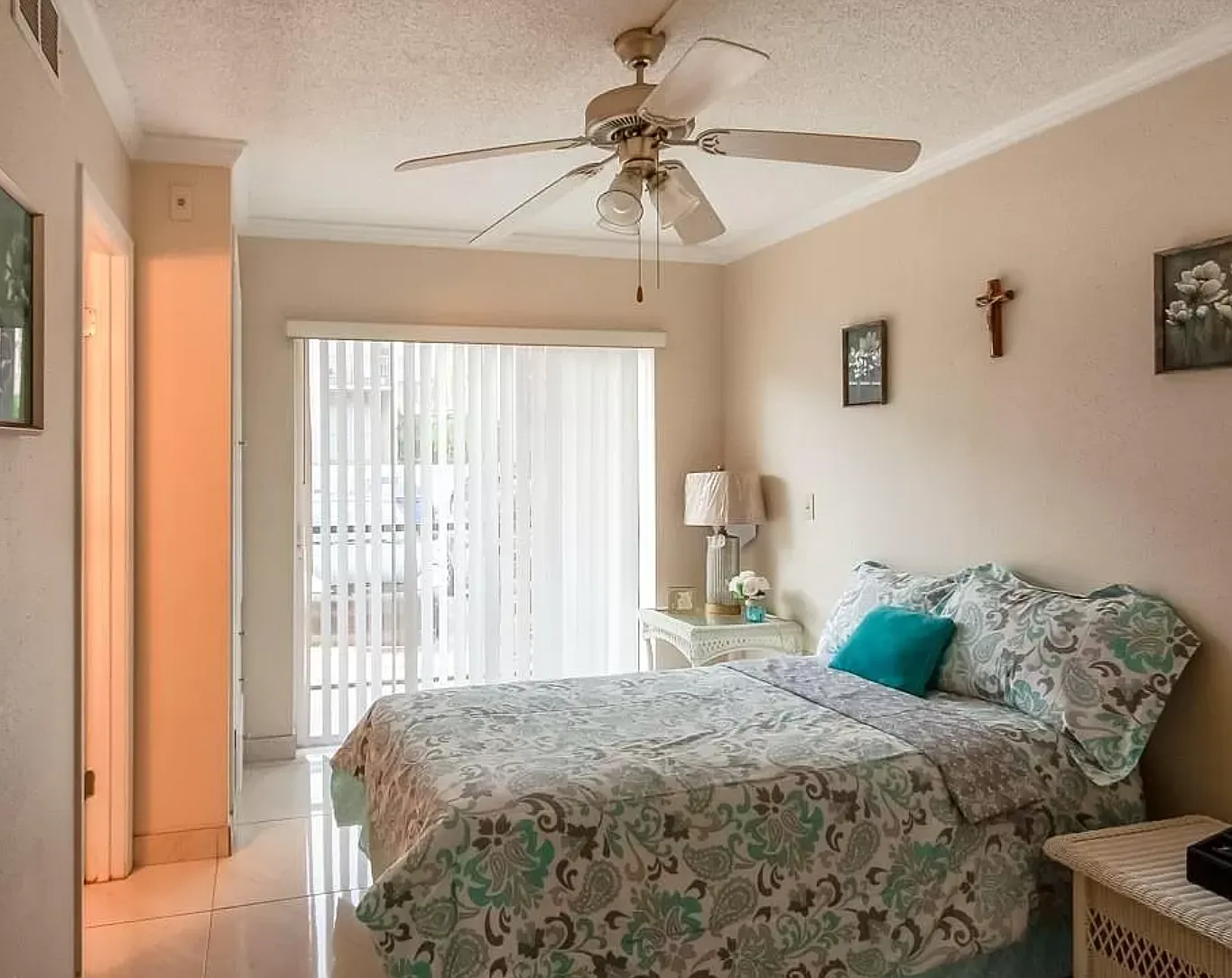 129 Blue Point Way - #130 - 130 — Photo 4