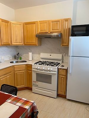 1st image of 355 E 119th St APT 2A