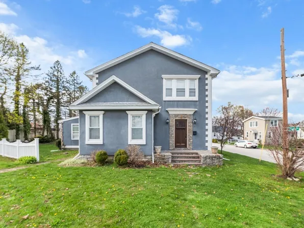 15 Ancona Rd, Worcester, MA 01604
