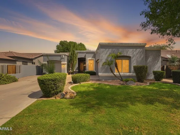 938 E Loma Vista Street, Gilbert, AZ 85295