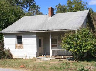 23 Ames St, Seneca, SC 29678