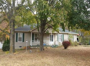5242 Sallee Dr, Murfreesboro, TN 37129