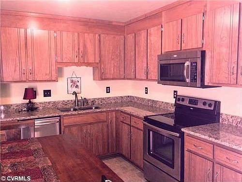 5th image of 4824 Steven Hill Dr