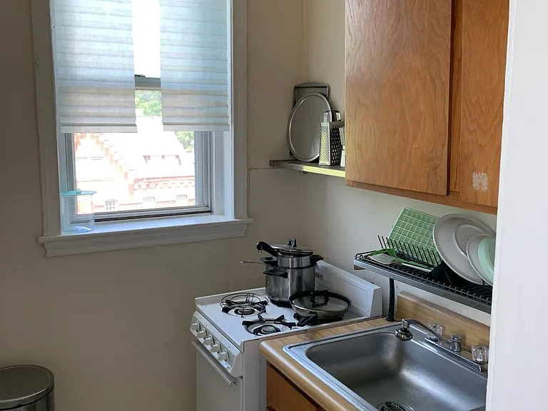 415 S 42nd St #10 — Photo 6