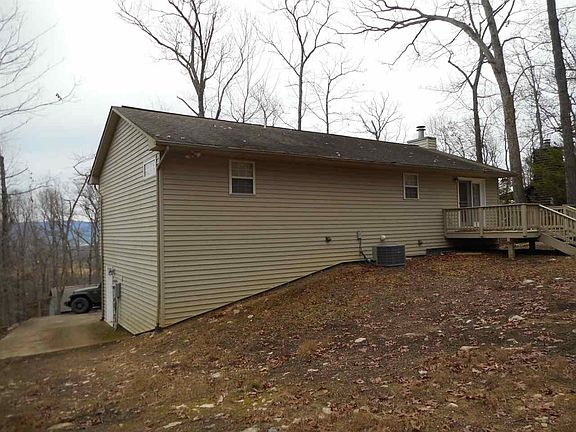 2nd image of 168 Jessamine Pl