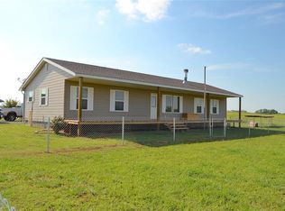9583 N 2240th Rd, Arapaho, OK 73620