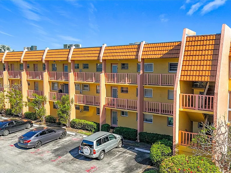 6750 Royal Palm Blvd #209E — Photo 21
