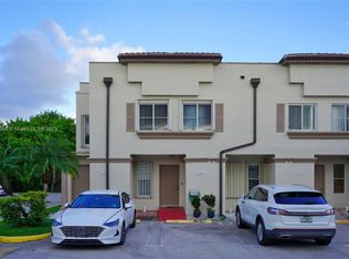 Puerto Bello Condo No 2, Miami, FL 33182