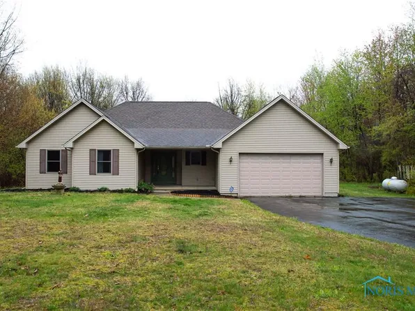 10440 Frankfort Rd, Holland, OH 43528