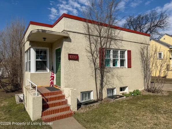 1020 N 7th St, Bismarck, ND 58501