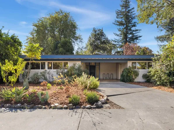 558 Villanova Dr, Davis, CA 95616
