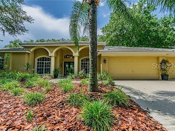 2nd image of 9304 Wellington Park Cir